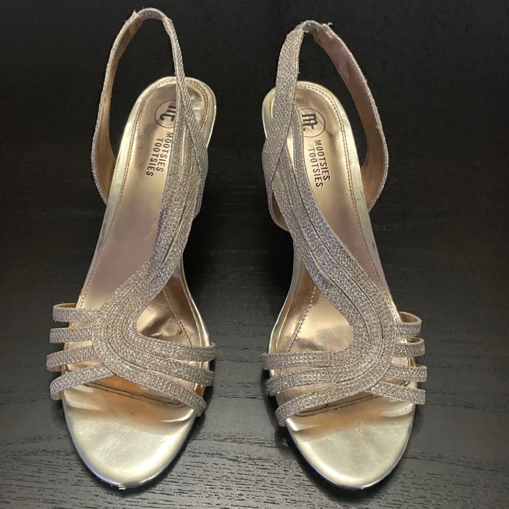 Mootsies Tootsies Rose Gold Strap 2 1/2" Heel for Special Occasions